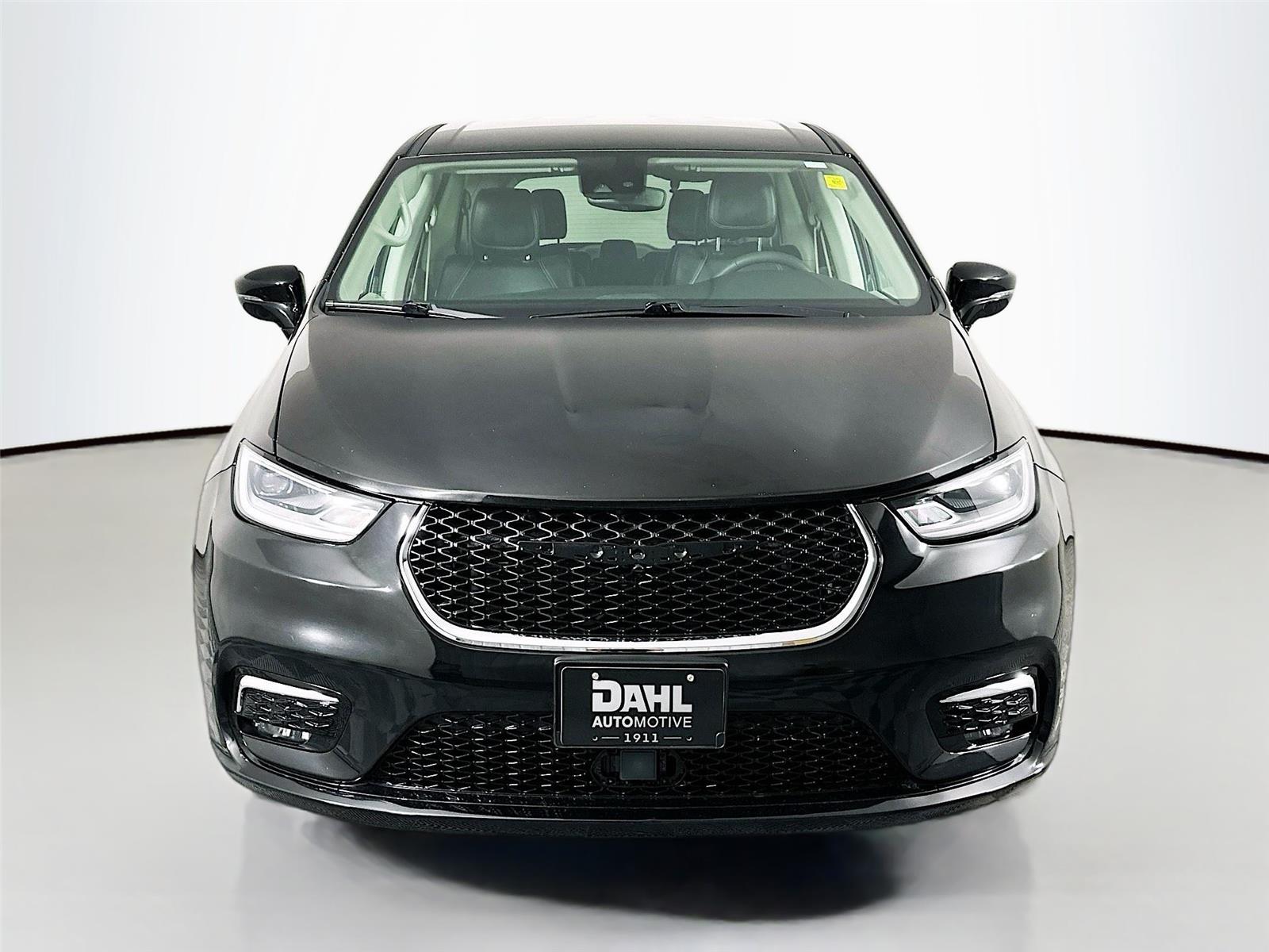 Used 2024 Chrysler Pacifica - photo 5
