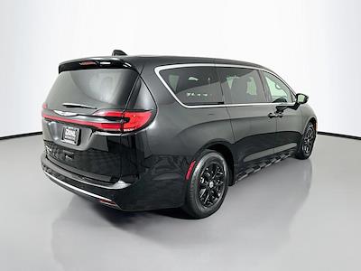 2025 Chrysler Pacifica FWD Minivan for sale #5p2837 - photo 2
