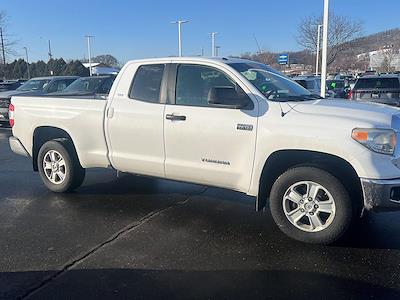 Used 2014 Toyota Tundra - photo 1