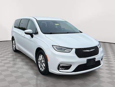 2023 Chrysler Pacifica FWD Minivan for sale #8634 - photo 1