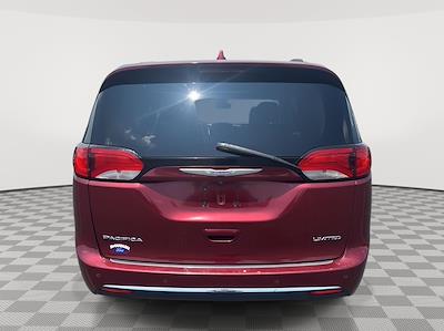 2018 Chrysler Pacifica FWD Minivan for sale #S209 - photo 2