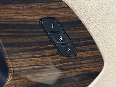 Used 2022 Chrysler Pacifica - photo 1