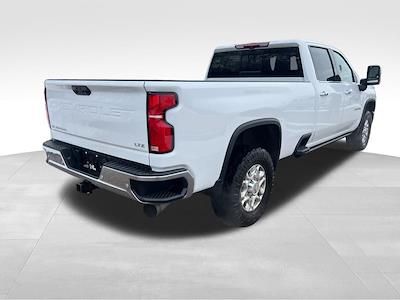 Used 2024 Chevrolet Silverado 2500 - photo 1