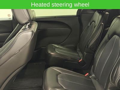 Used 2025 Chrysler Pacifica - photo 1