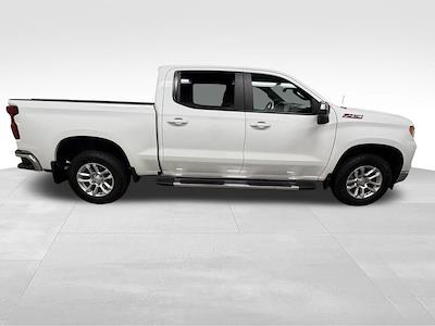 Used 2022 Chevrolet Silverado 1500 LT Crew Cab for sale #26245A - photo 2