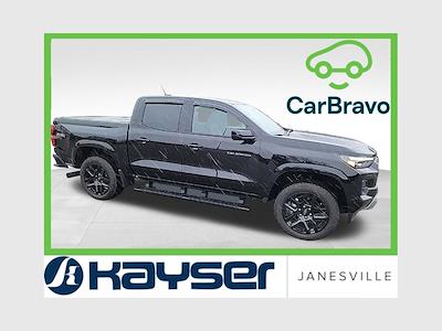 Used 2025 Chevrolet Colorado - photo 1