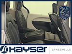 Used 2022 Chrysler Pacifica Touring L Minivan for sale #W251061B - photo 17