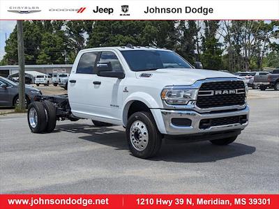 2024 Ram 4500 Crew Cab DRW 4x4, Cab Chassis for sale #265411 - photo 1