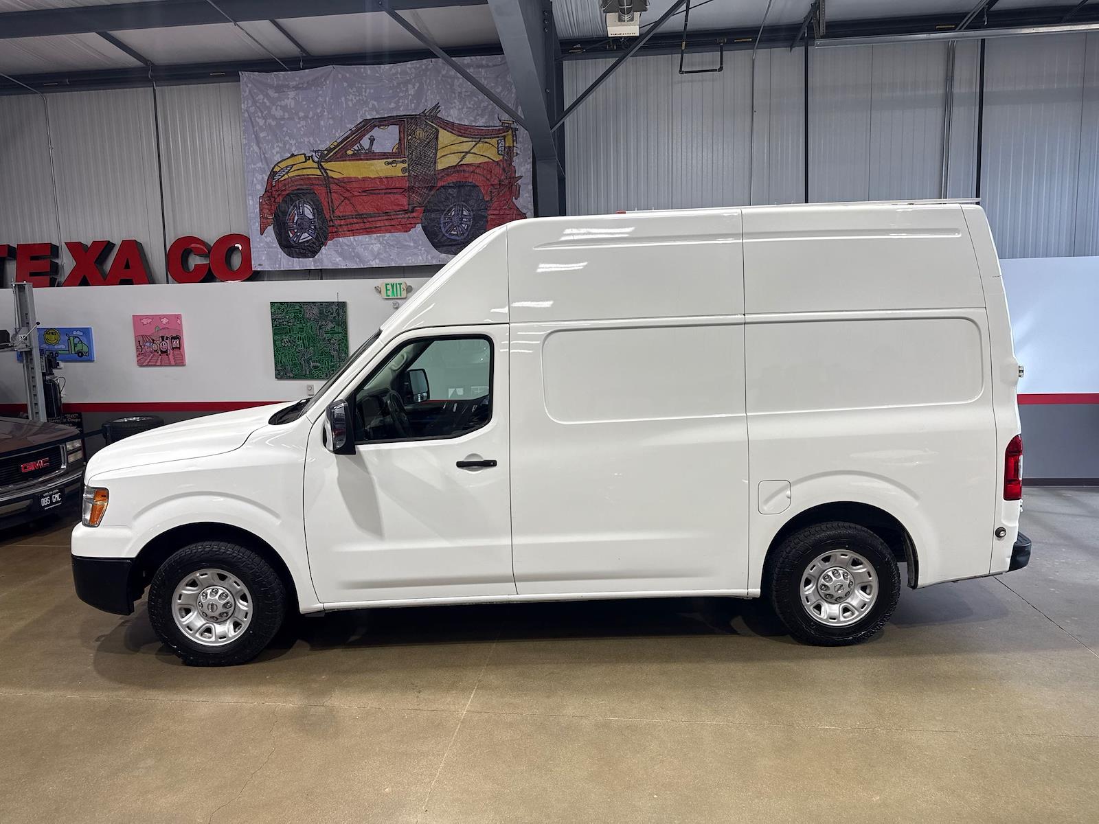 Used 2020 Nissan NV HD - photo 102