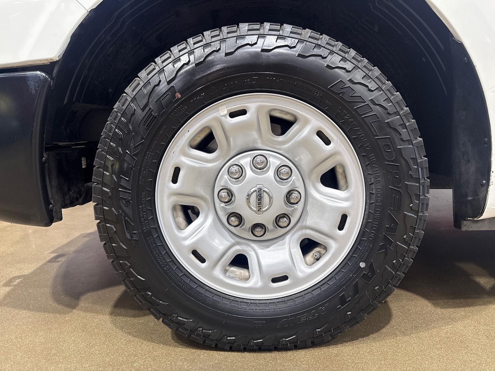 Used 2020 Nissan NV HD - photo 109