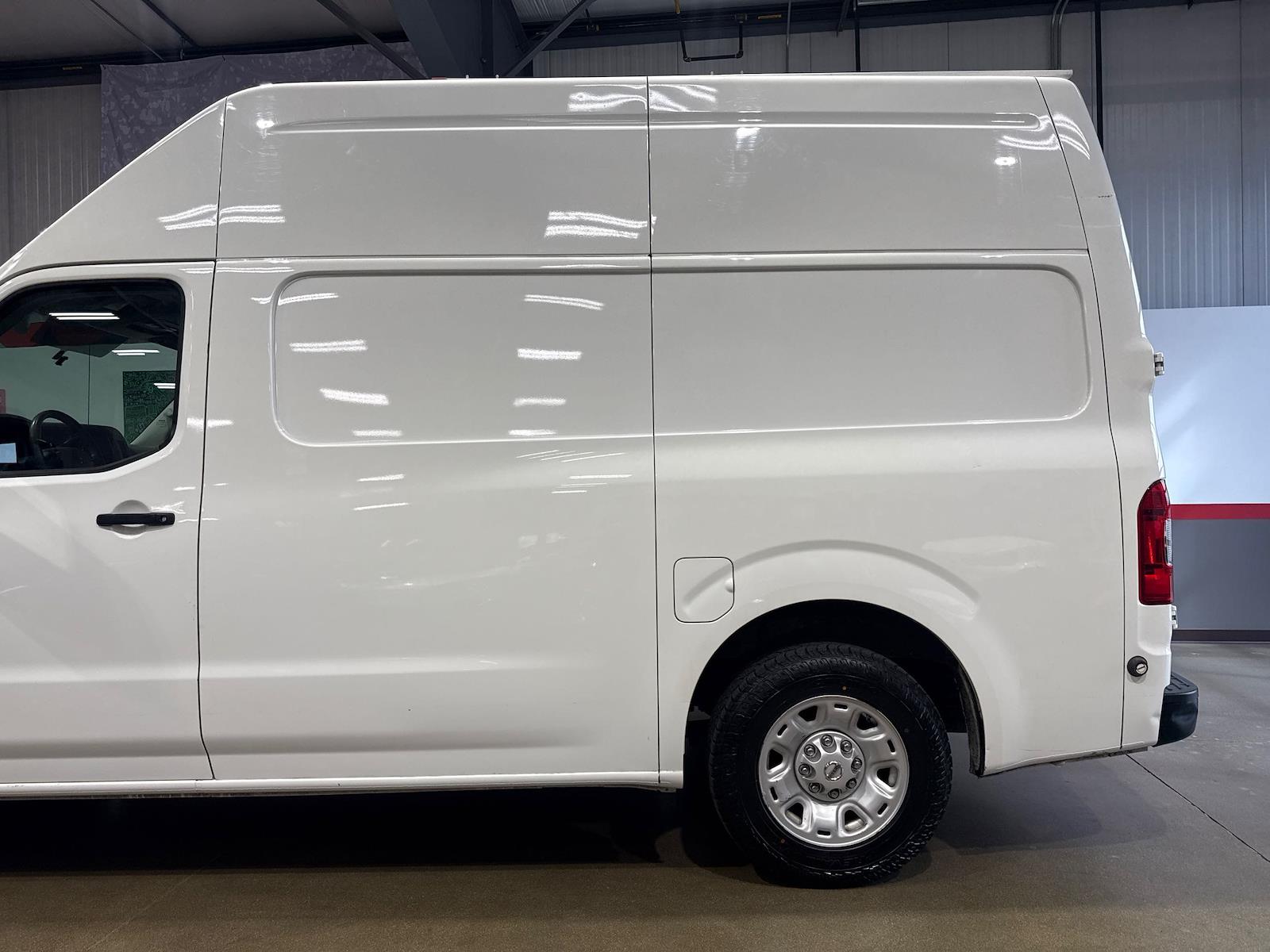 Used 2020 Nissan NV HD - photo 114
