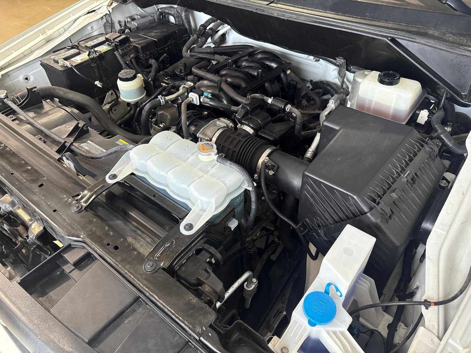Used 2020 Nissan NV HD - photo 44