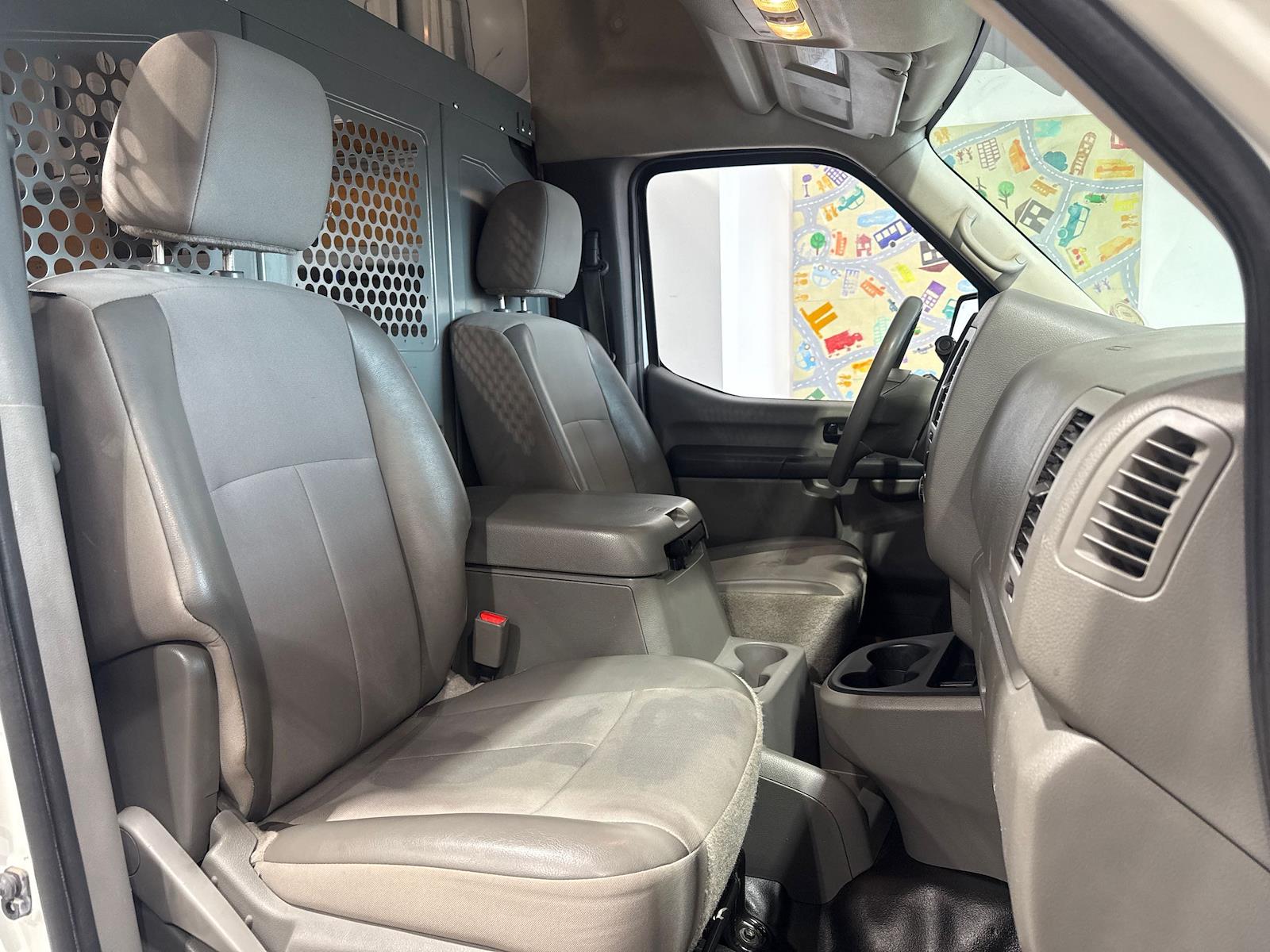 Used 2020 Nissan NV HD - photo 53