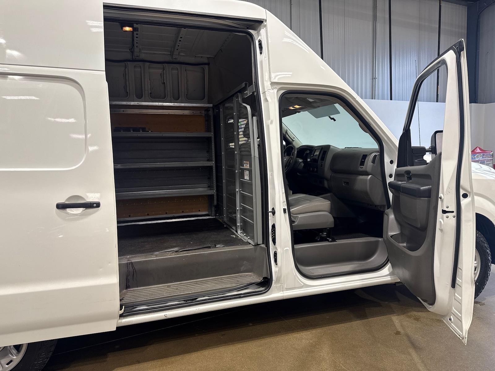 Used 2020 Nissan NV HD - photo 55