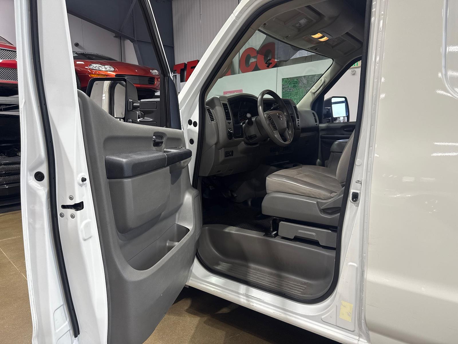 Used 2020 Nissan NV HD - photo 80