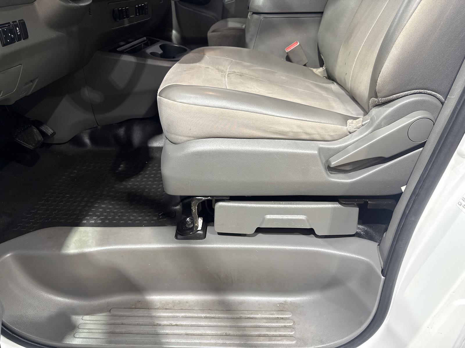 Used 2020 Nissan NV HD - photo 83