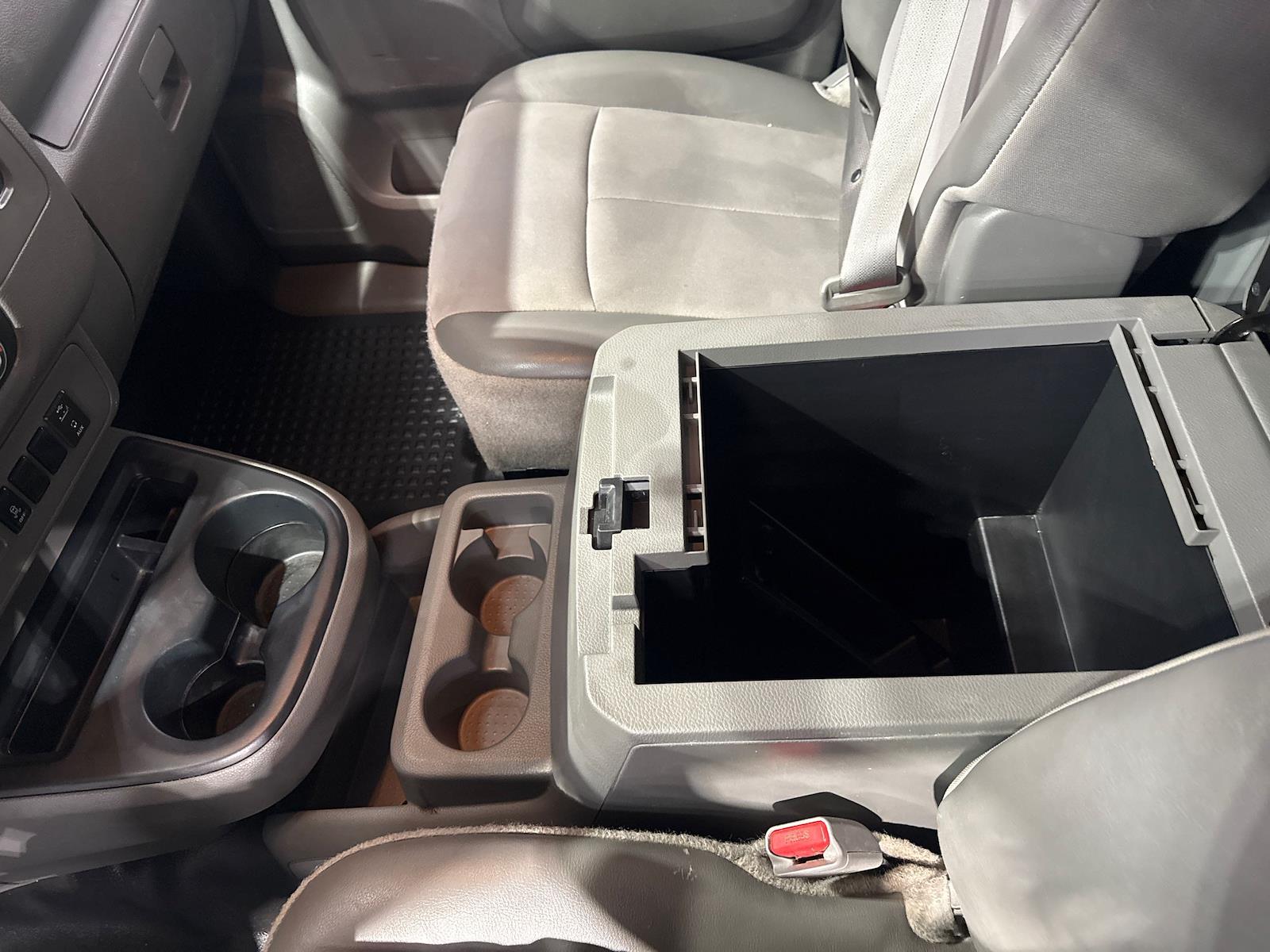 Used 2020 Nissan NV HD - photo 93