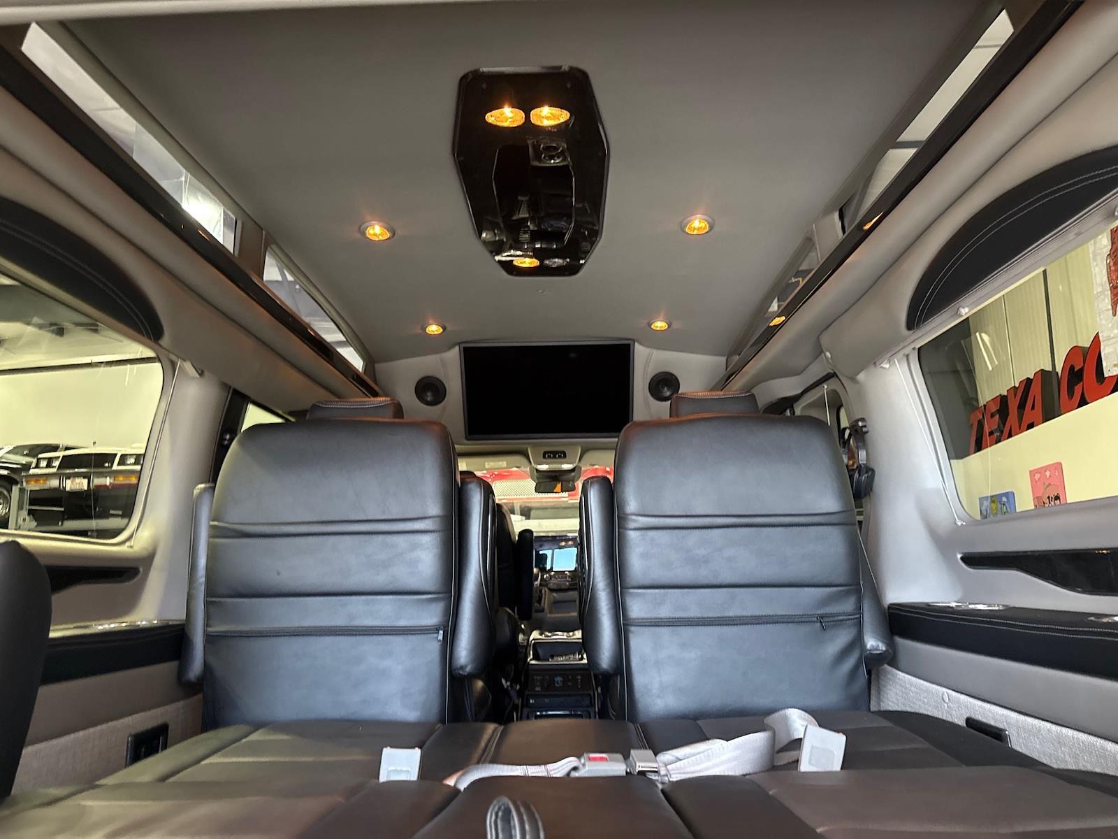 Used 2023 Ford Transit 150 - photo 175
