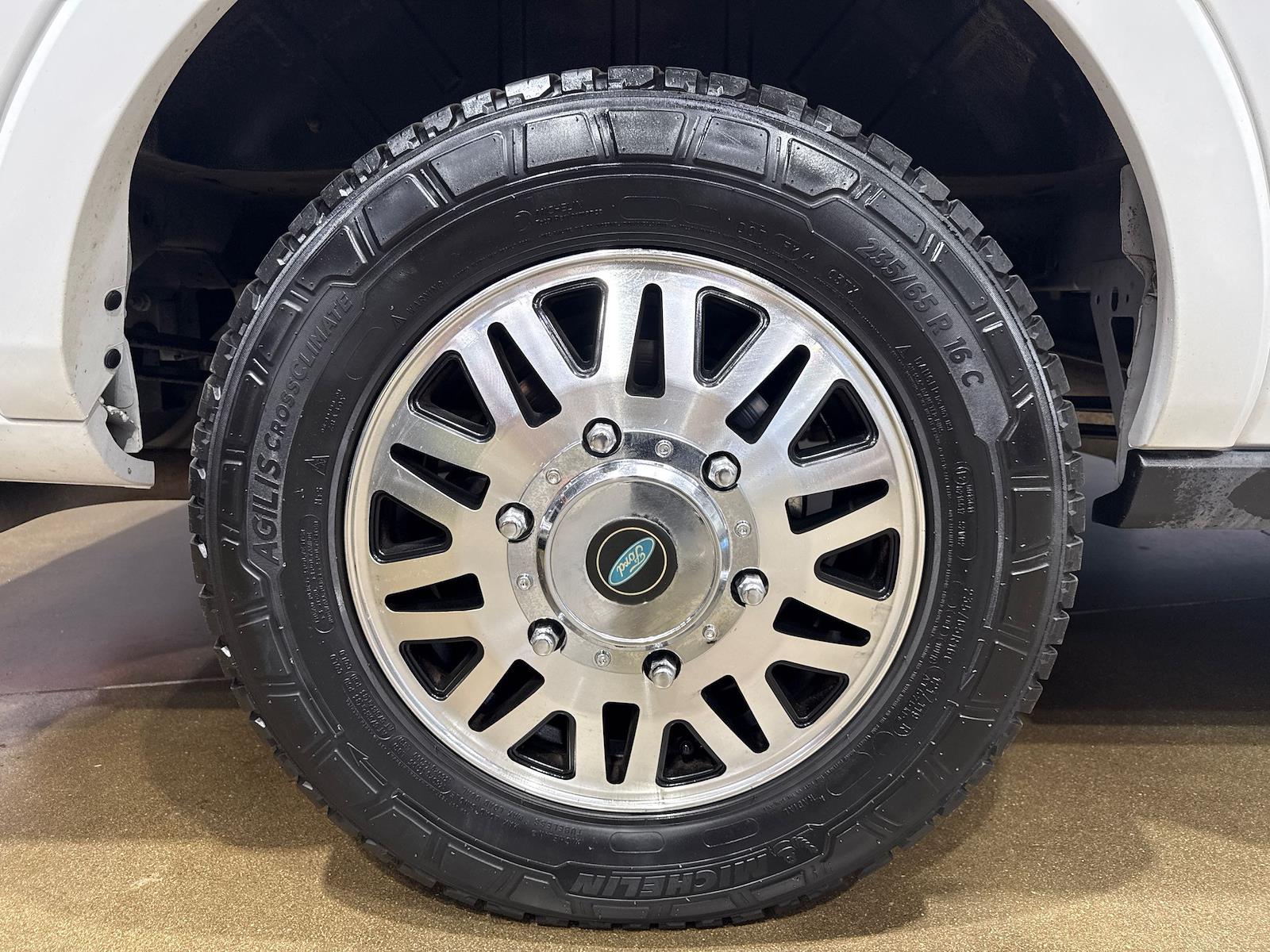 Used 2023 Ford Transit 150 - photo 51