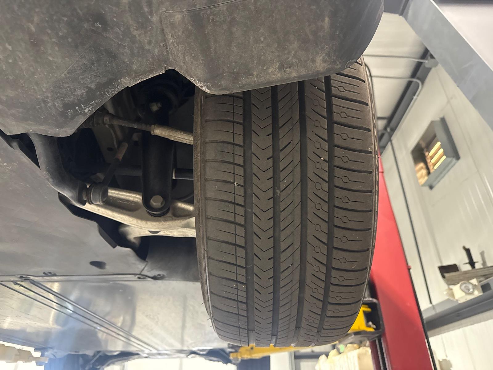 Used 2023 Tesla Model Y - photo 6