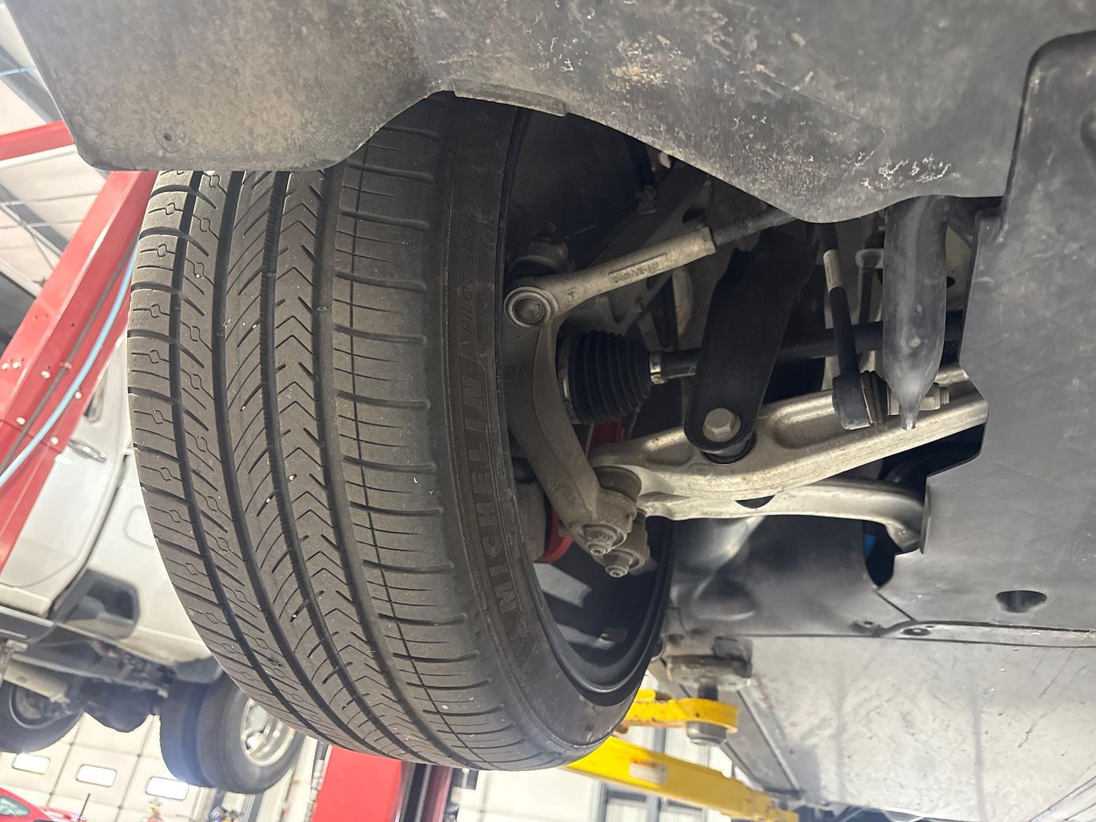 Used 2023 Tesla Model Y - photo 7