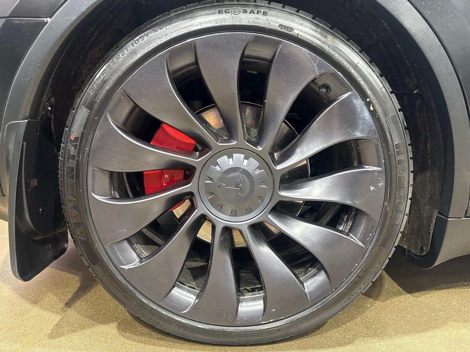 Used 2023 Tesla Model Y - photo 42