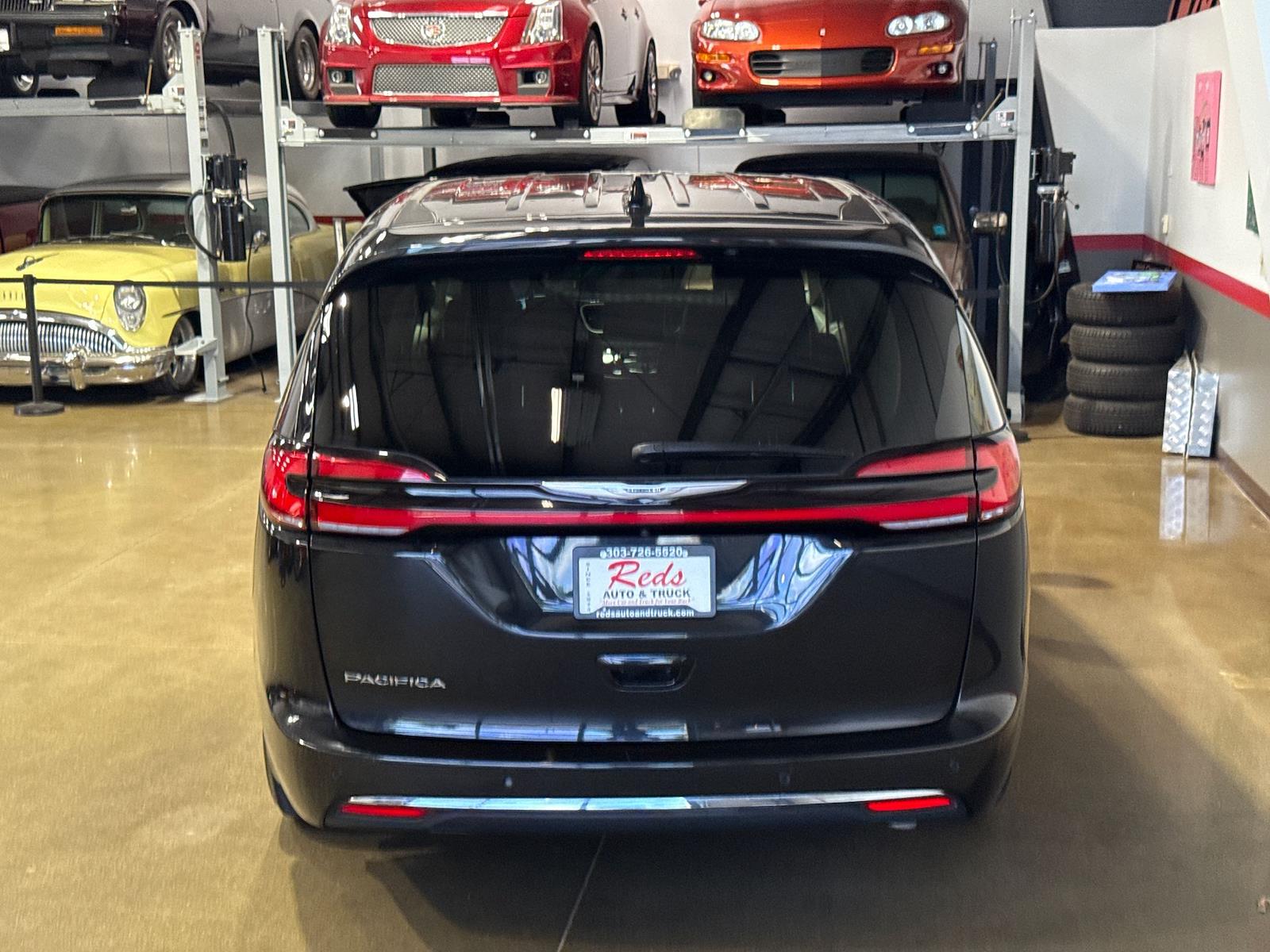 Used 2023 Chrysler Pacifica - photo 114