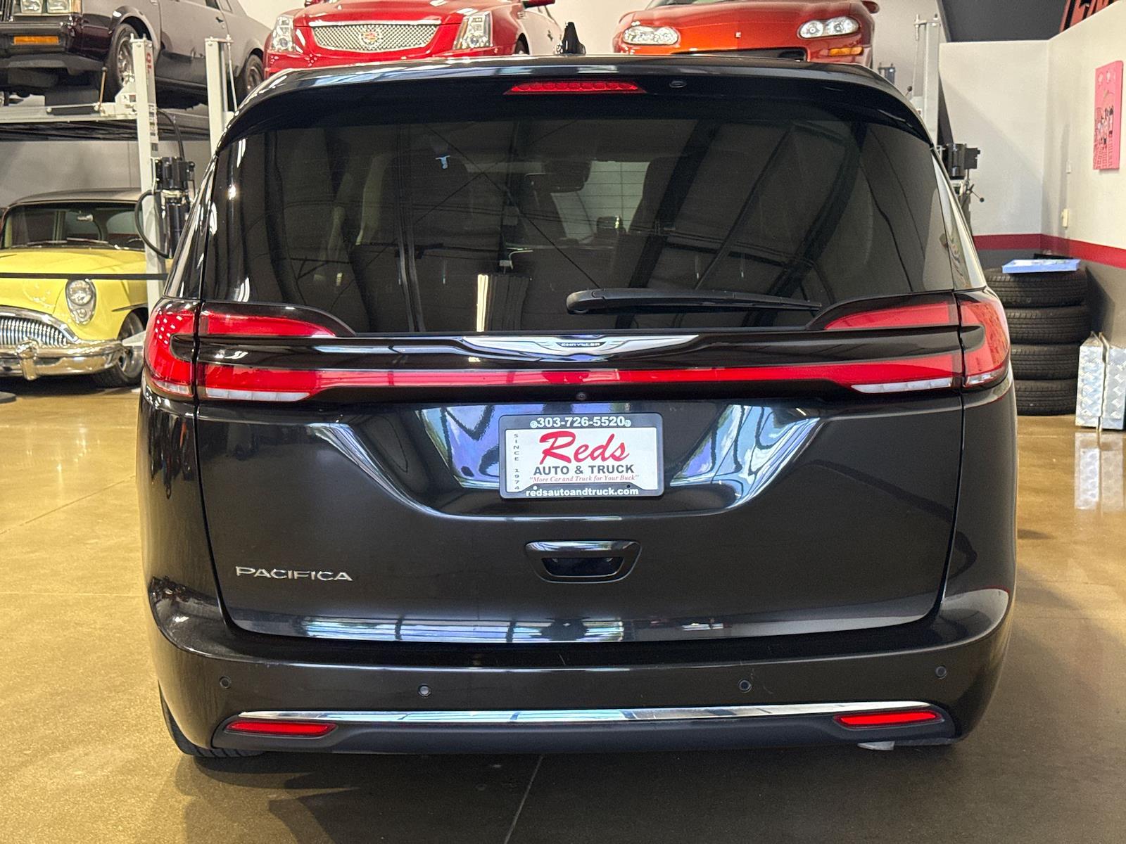 Used 2023 Chrysler Pacifica - photo 136