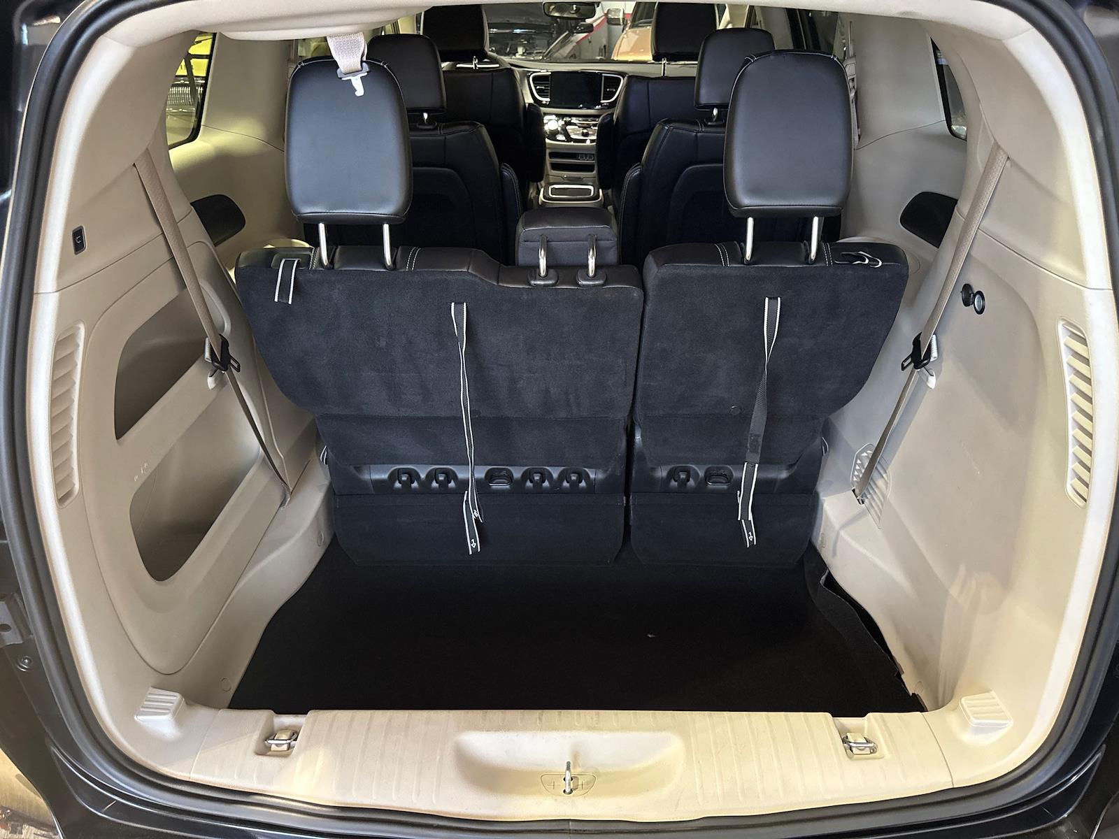 Used 2023 Chrysler Pacifica - photo 148