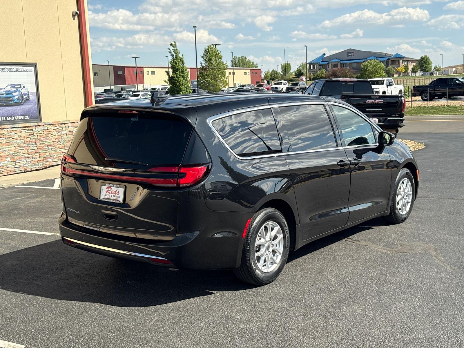 Used 2023 Chrysler Pacifica - photo 159