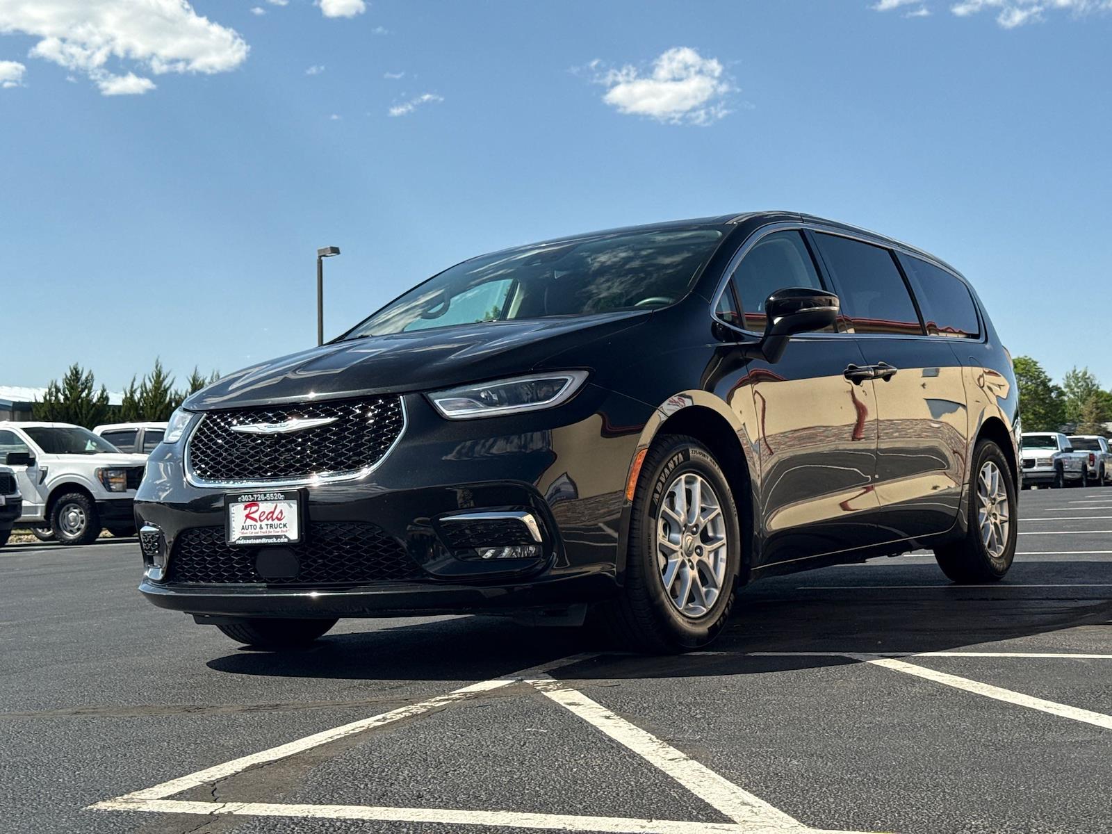 Used 2023 Chrysler Pacifica - photo 168
