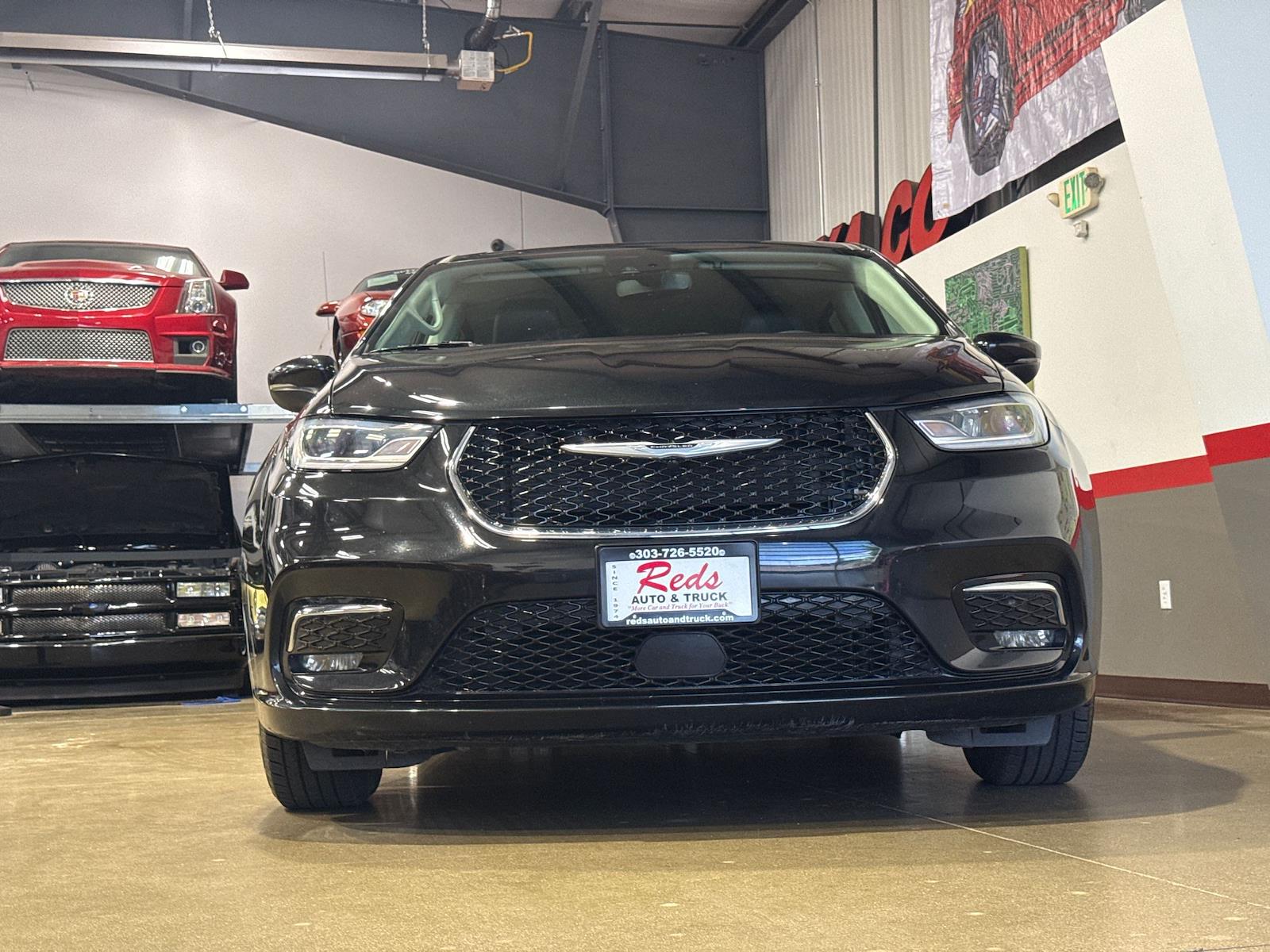 Used 2023 Chrysler Pacifica - photo 22