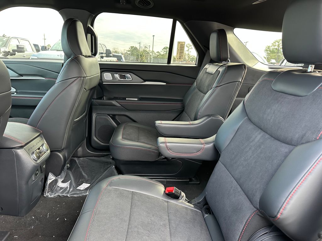 New 2026 Ford Explorer - photo 32