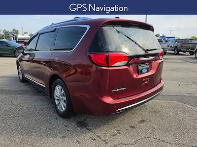 2018 Chrysler Pacifica FWD Minivan for sale #A78963B - photo 2