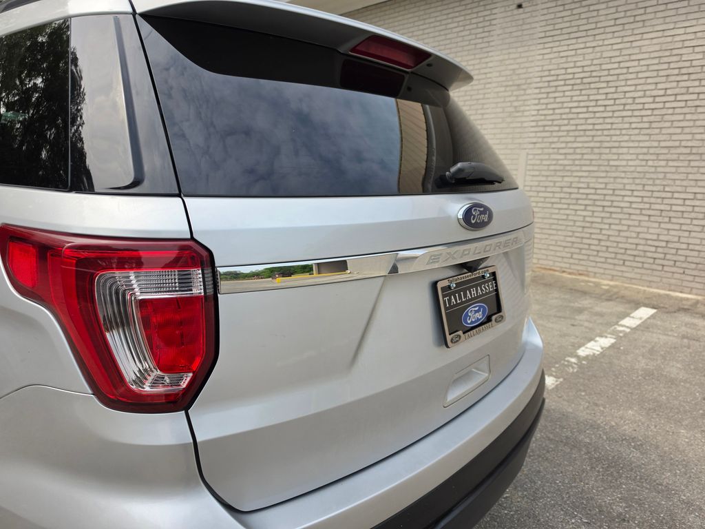 Used 2017 Ford Explorer - photo 33