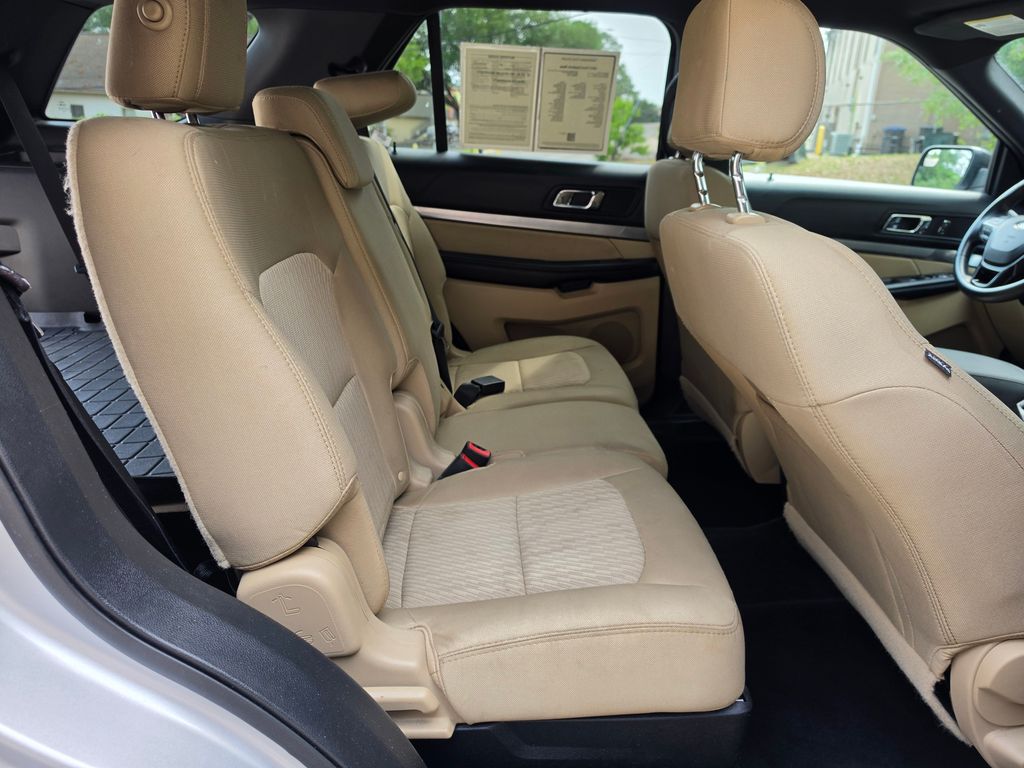 Used 2017 Ford Explorer - photo 40