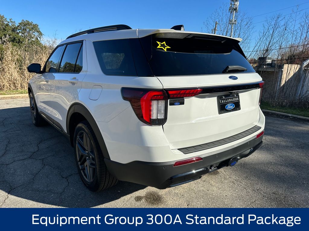 New 2026 Ford Explorer - photo 2