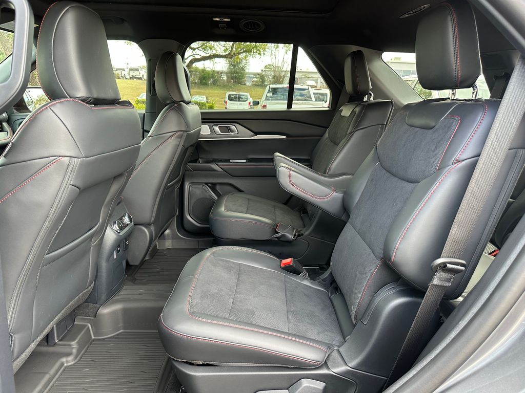 New 2026 Ford Explorer - photo 34