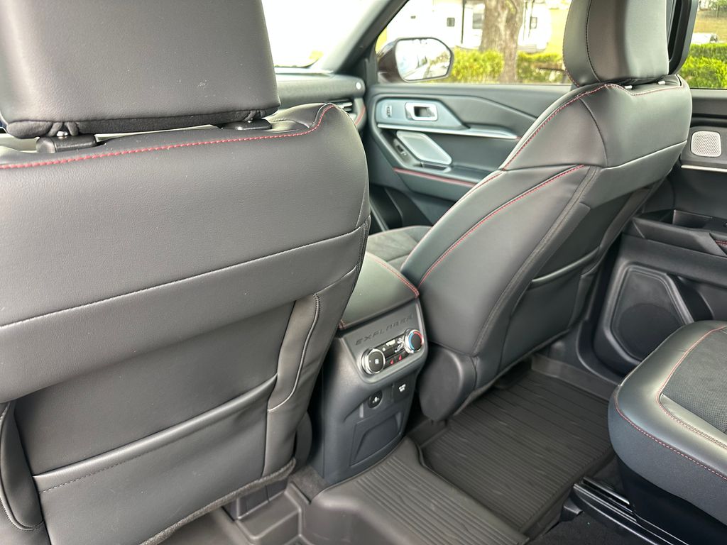 New 2026 Ford Explorer - photo 36