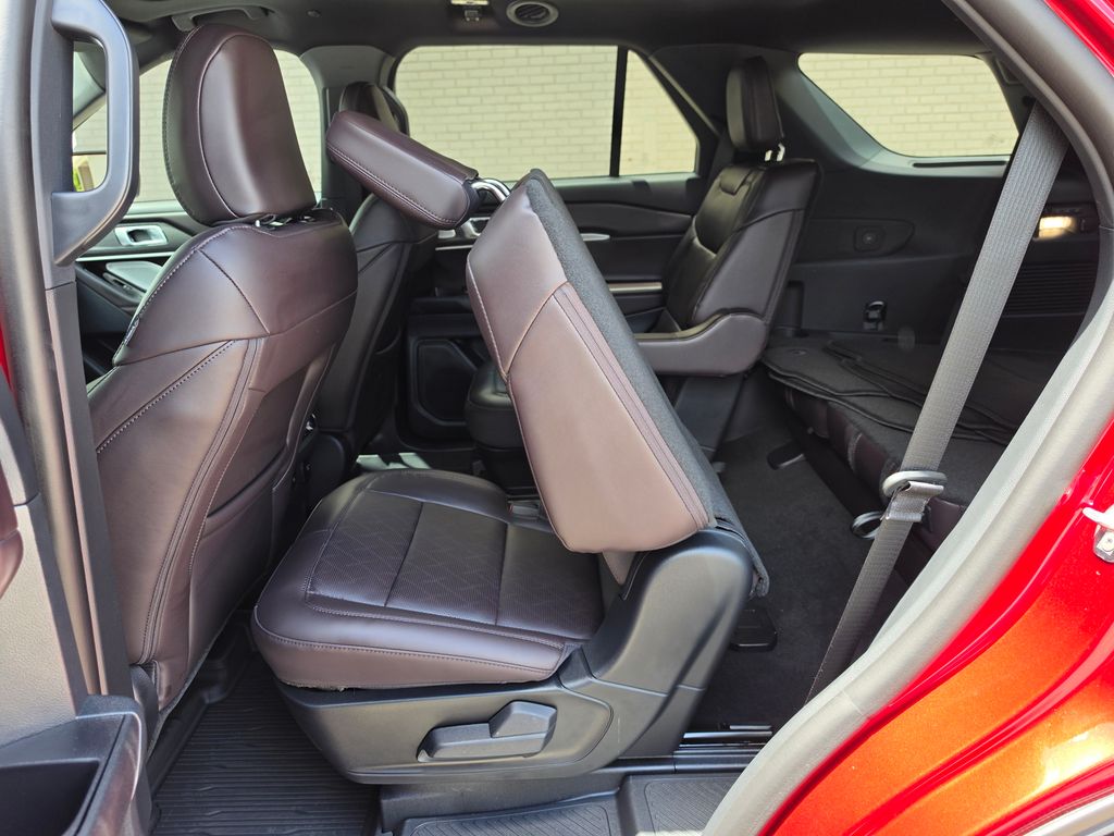 New 2026 Ford Explorer - photo 5