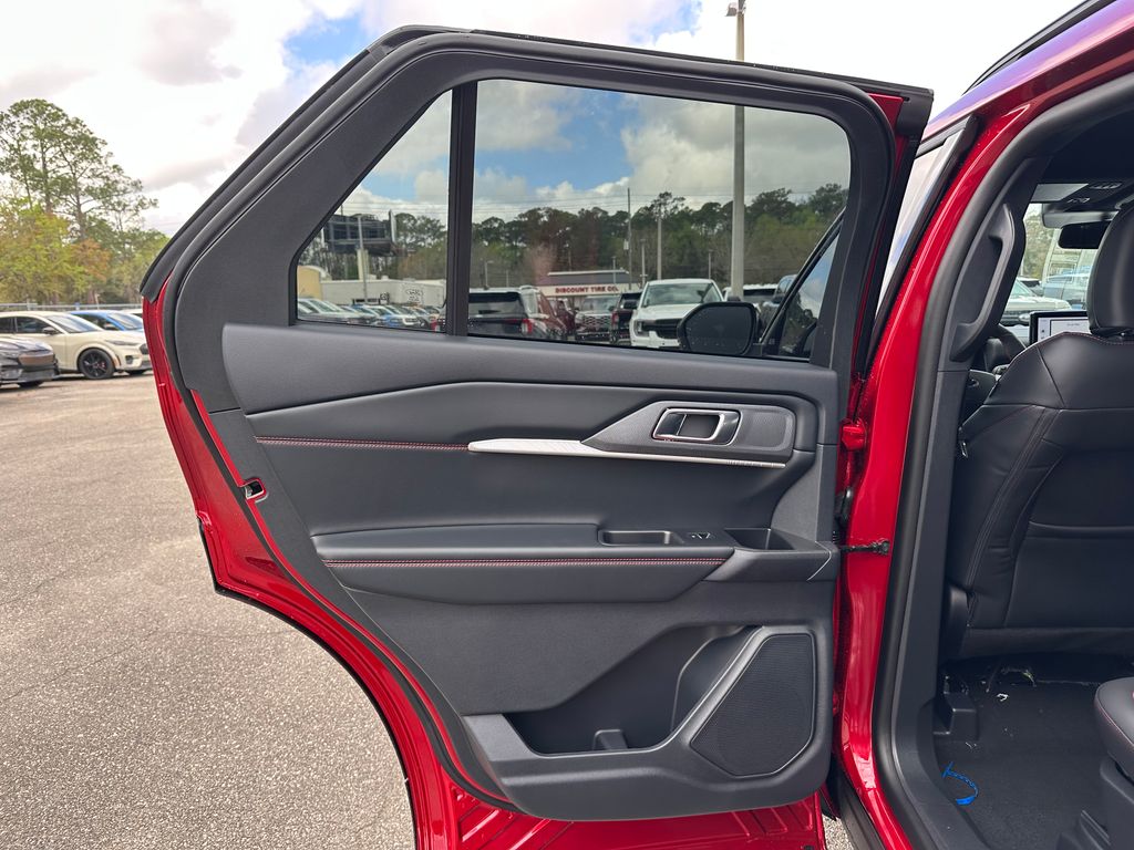 New 2026 Ford Explorer - photo 33