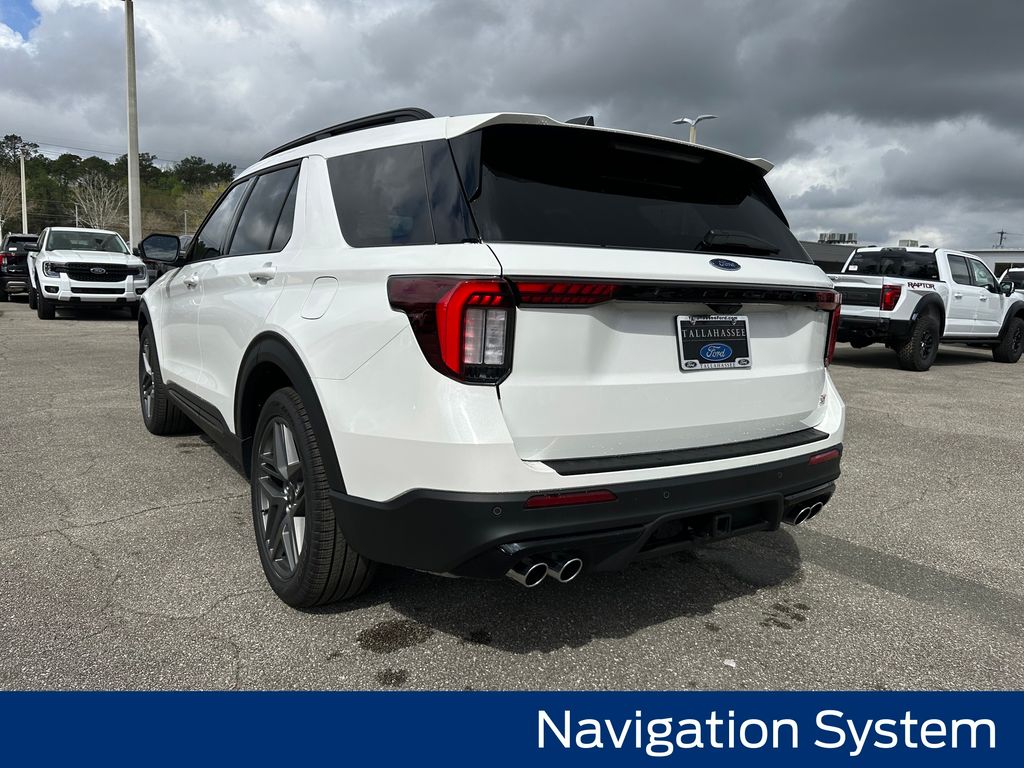 New 2026 Ford Explorer - photo 2