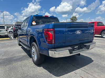New 2025 Ford F-150 Lariat SuperCrew Cab 4x4 Pickup for sale #B13111 - photo 2