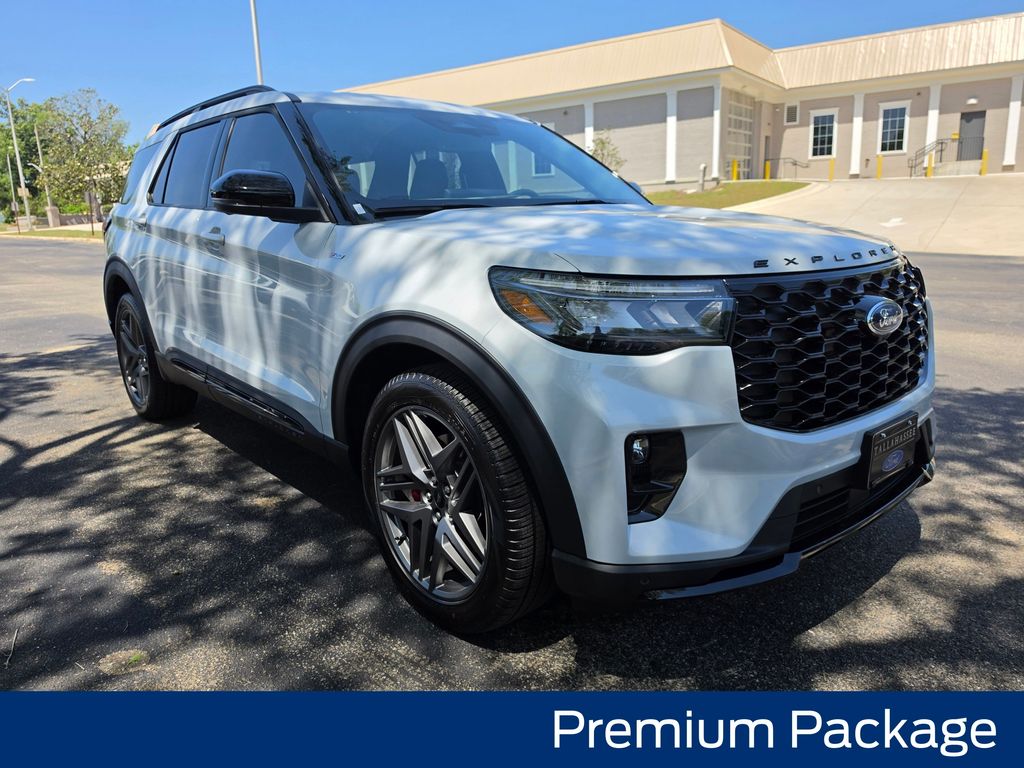 New 2026 Ford Explorer - photo 8