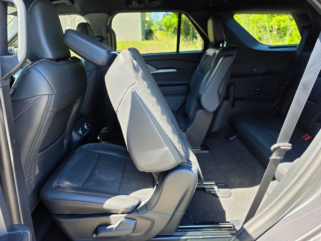 New 2026 Ford Explorer - photo 30