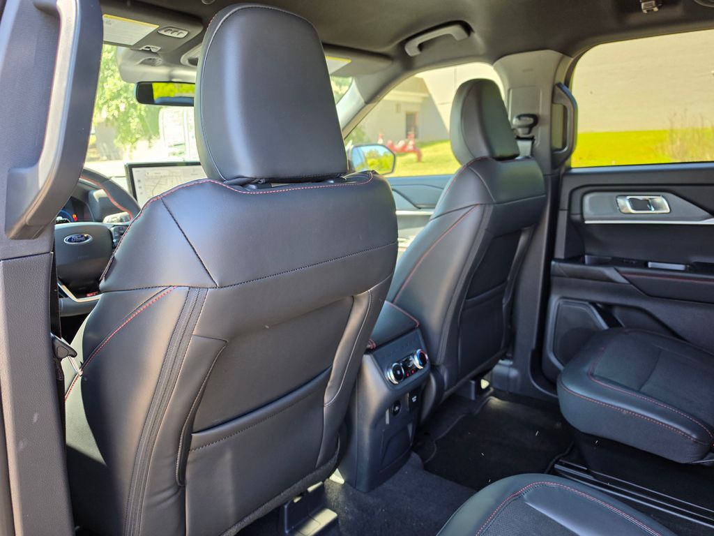 New 2026 Ford Explorer - photo 33