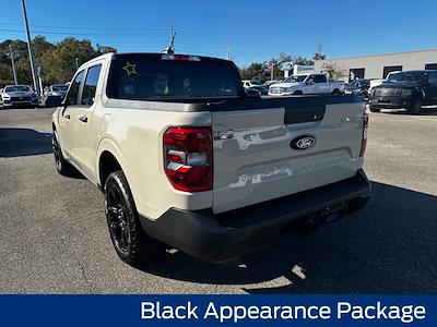 2025 Ford Maverick SuperCrew Cab AWD Pickup for sale #B69532 - photo 2