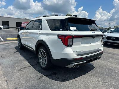 New 2025 Ford Explorer Platinum SUV for sale #C31583 - photo 2