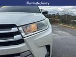 2017 Toyota Highlander FWD SUV for sale #GA68287A - photo 19
