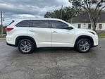 2017 Toyota Highlander FWD SUV for sale #GA68287A - photo 45